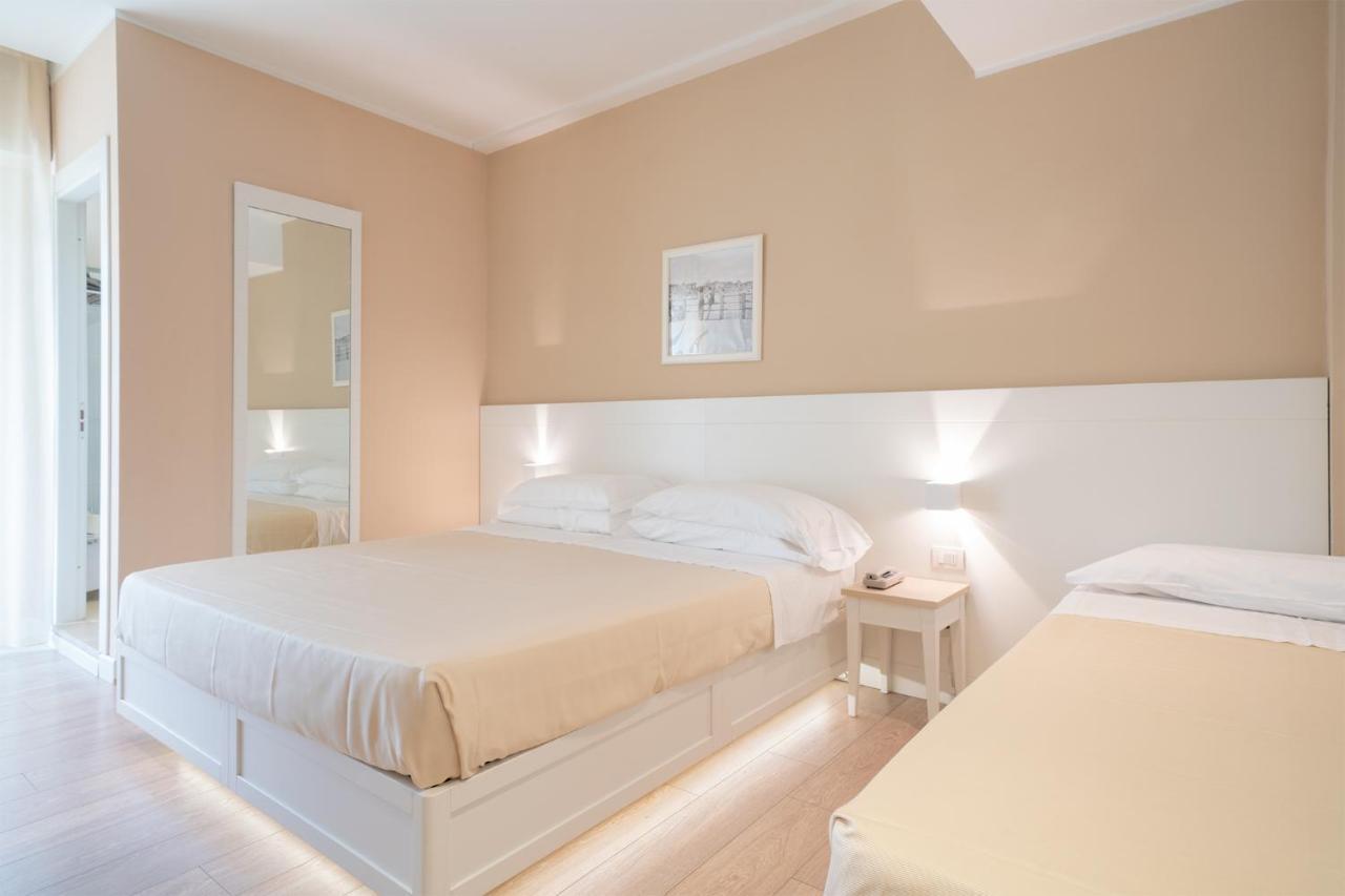 Hotel Bristol Cattolica Extérieur photo
