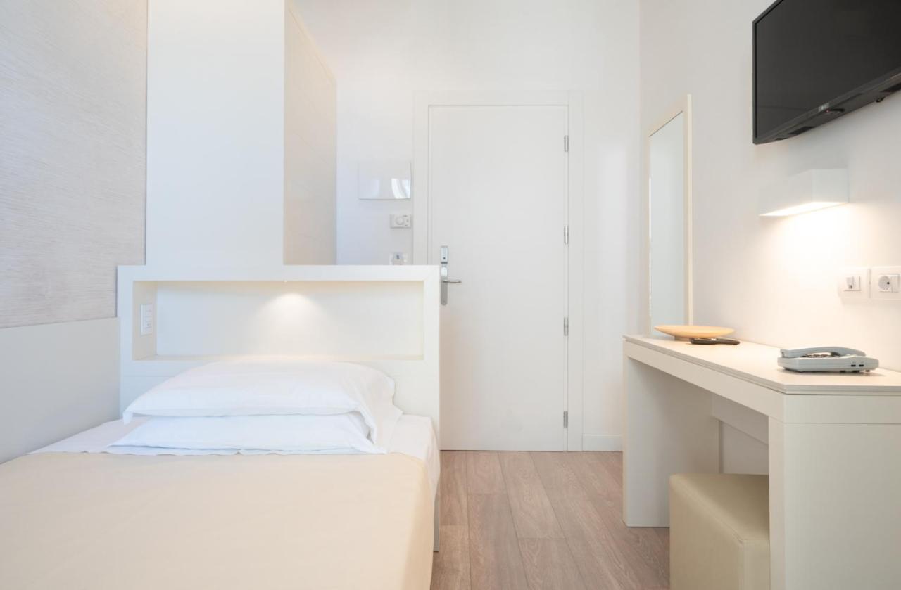 Hotel Bristol Cattolica Extérieur photo
