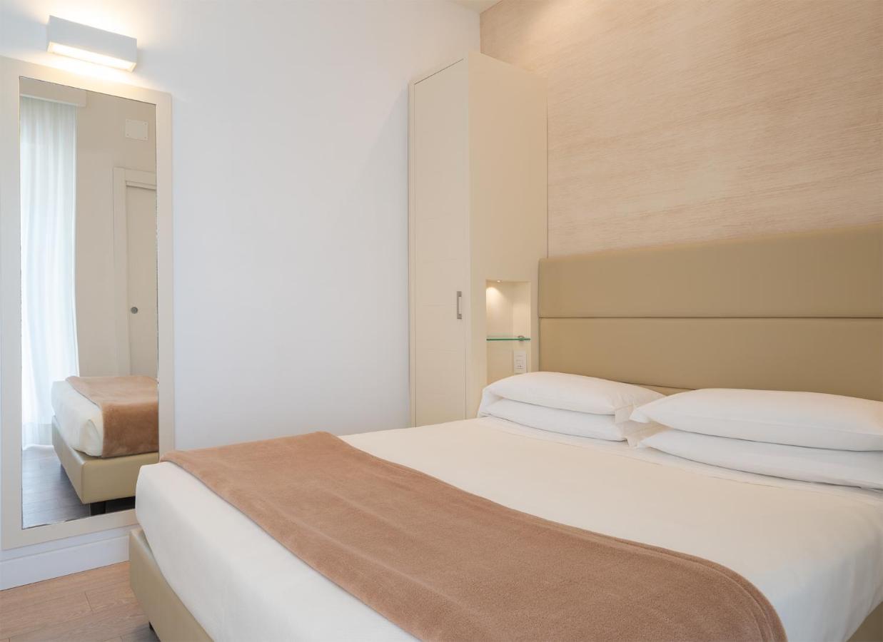 Hotel Bristol Cattolica Extérieur photo