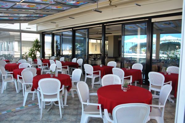 Hotel Bristol Cattolica Extérieur photo