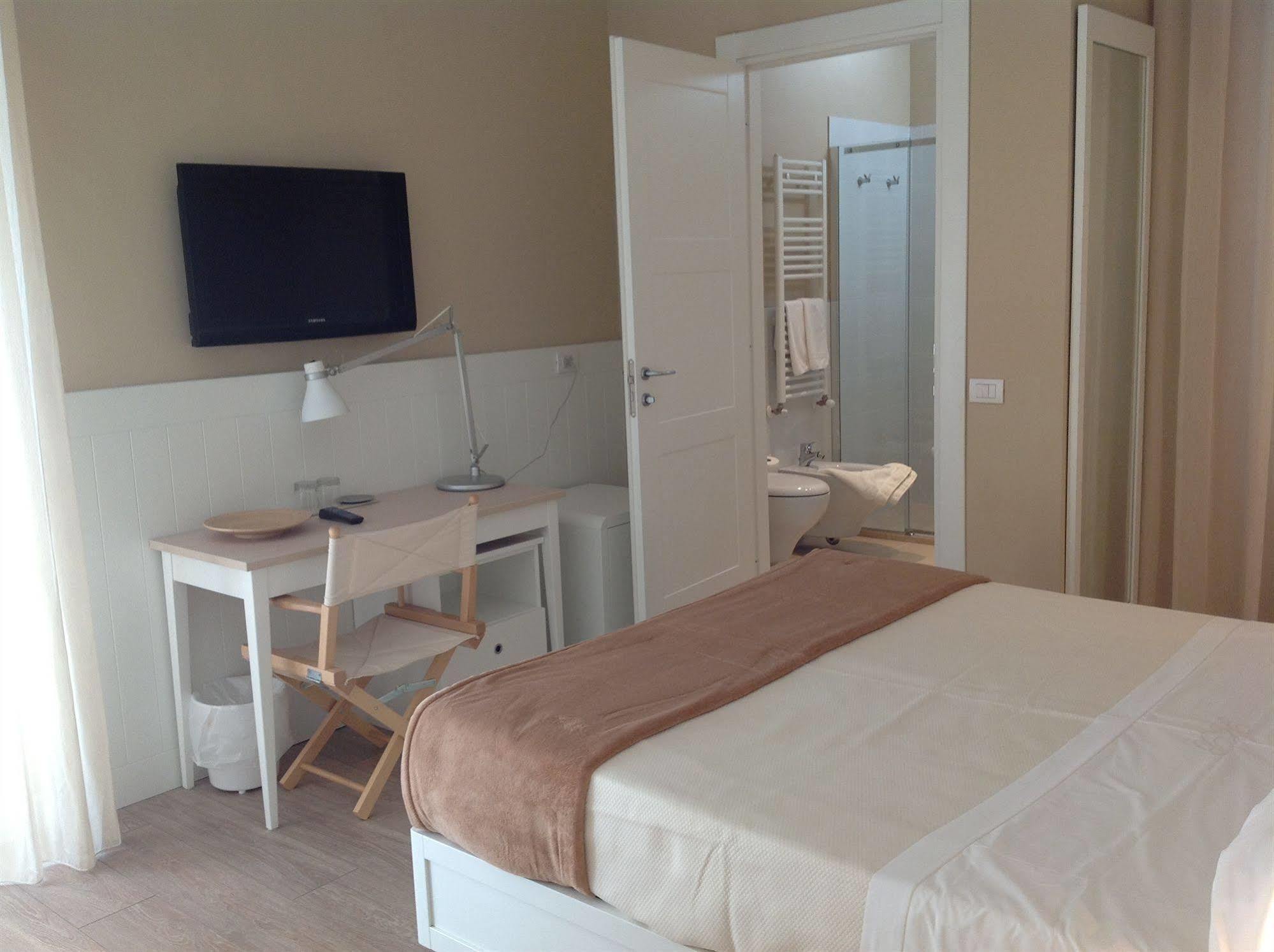 Hotel Bristol Cattolica Extérieur photo